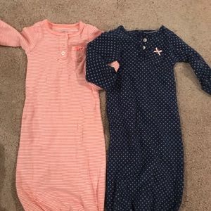 3 Carter’s girls sleep gowns